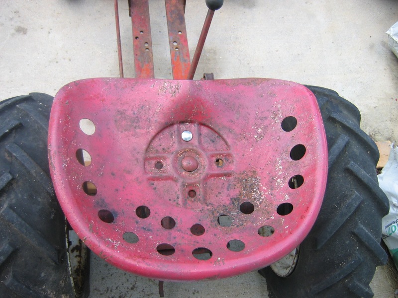 Wheel Horse Seat Pan            and Frame